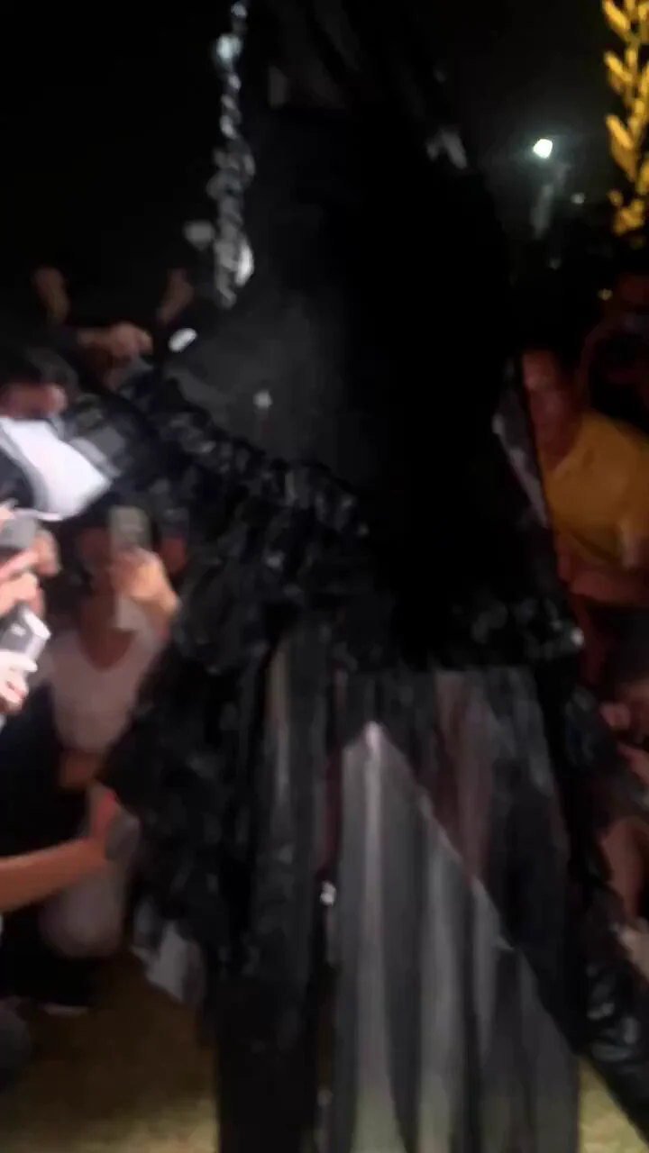 2023年 广州萤火虫漫展  经典镜头   #萤火虫漫展 #雪村初美 #漫展 https://t.co/bHhxfnjli4