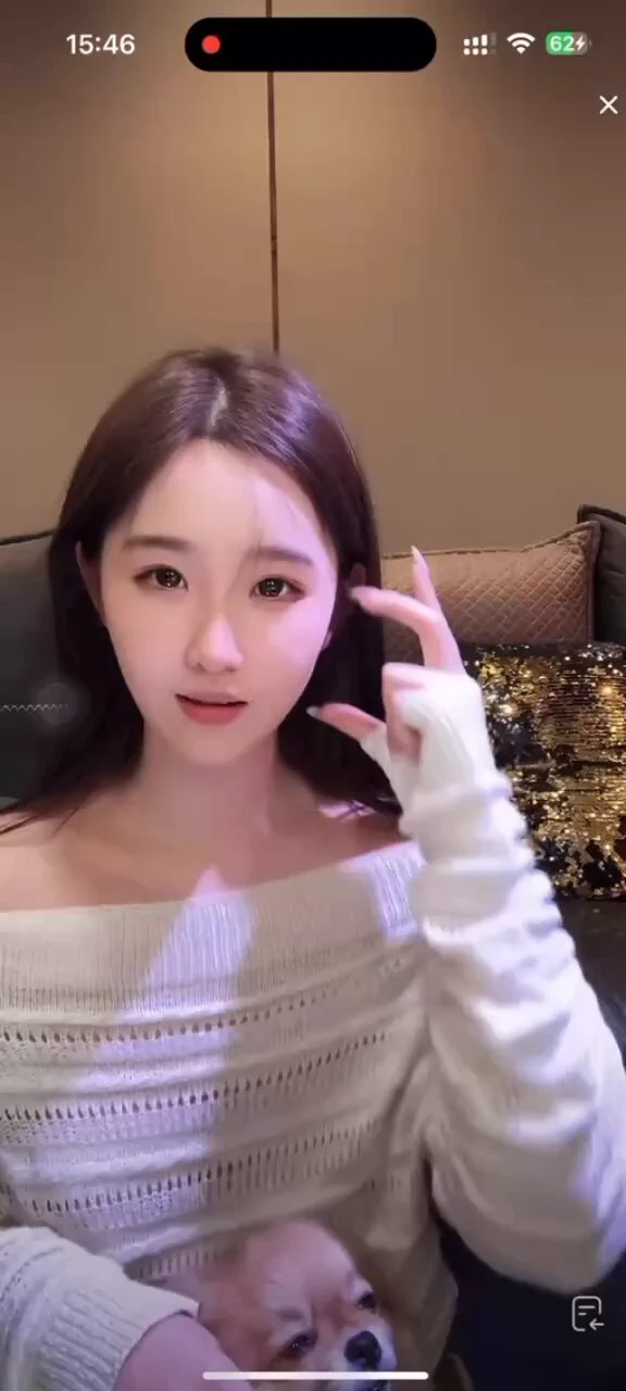 绝对是故意钓大哥的 https://t.co/q0z94nSNMQ