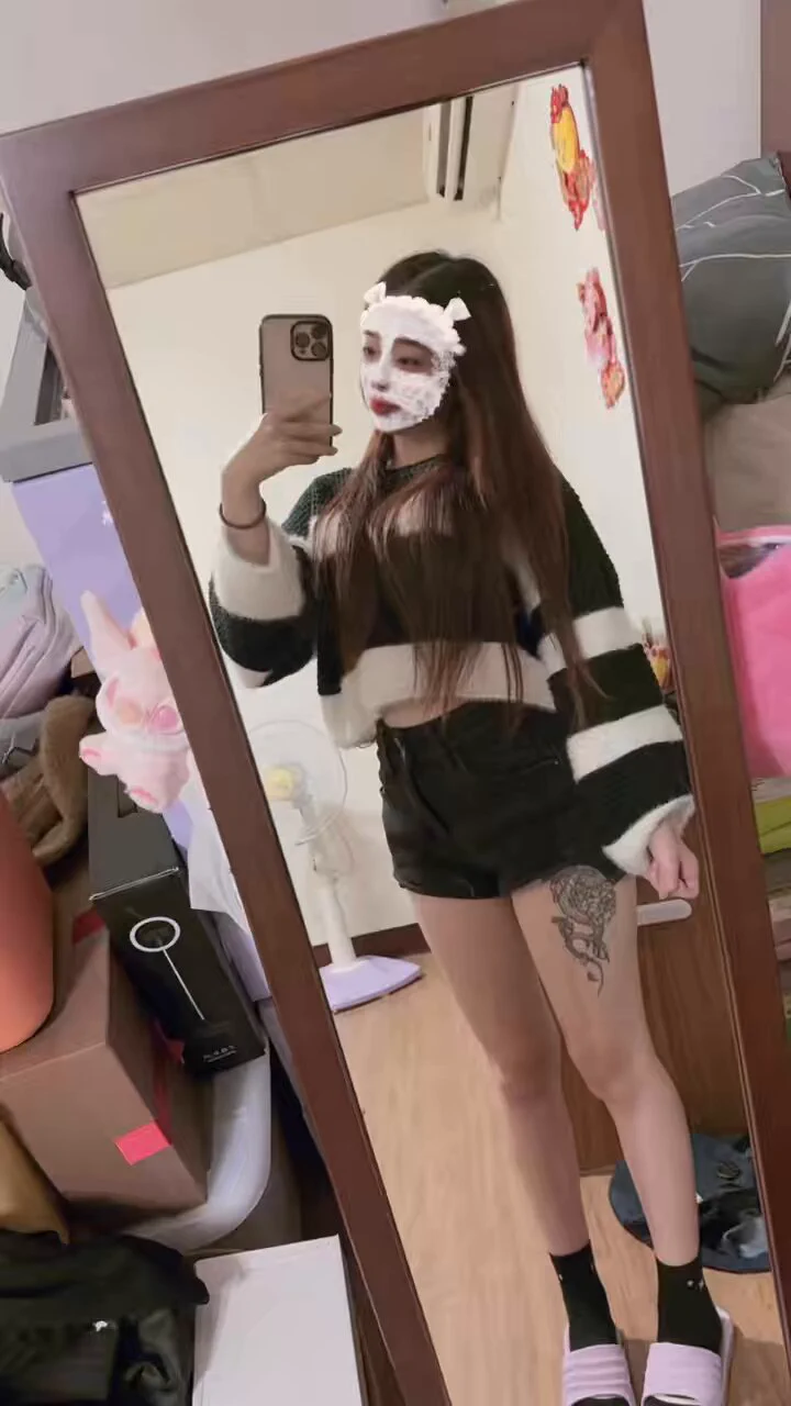 我也不知道為什麼我要握拳頭 😆
最近快變氣炸鍋了 https://t.co/RU3qD61NUM