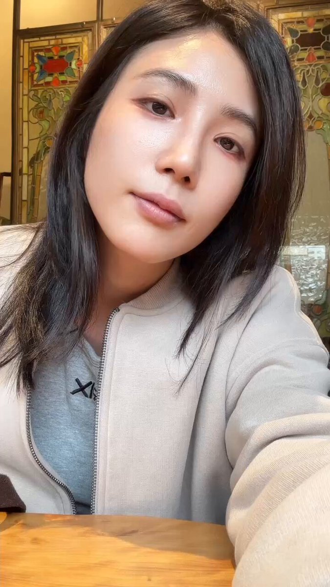 快冷死🥶 https://t.co/0QnWIgb0xP