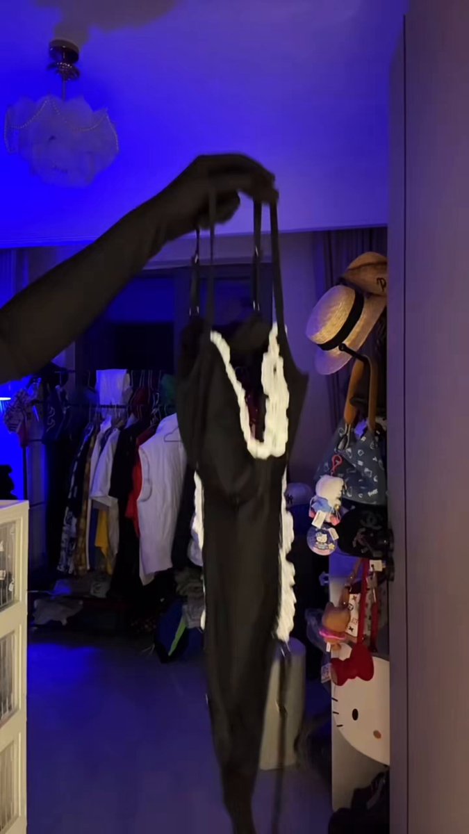 reveal 🥵 https://t.co/FFYineEwF6