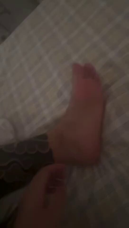 #精神小妹 #无脑贡 #白给 #自毁 #女德 https://t.co/fNqVYaEZv1