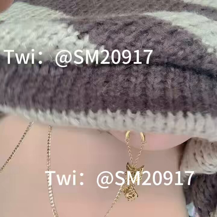 不是说要看我内搭吗？ 喜欢么

索迹［赤瞳灵狐］
@LockinkOfficial https://t.co/qkukSBwApP