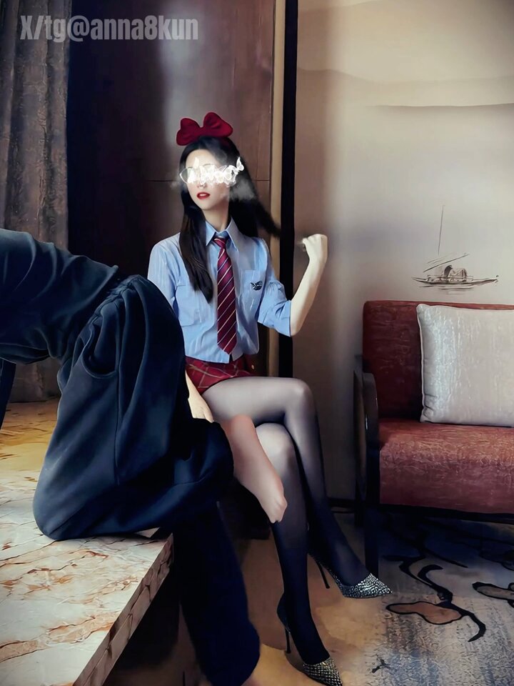 带娃也不能忘了给粉丝发福利吖 https://t.co/zR5Z8M1upH