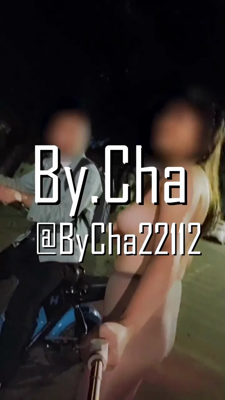 重磅！重磅！重磅！ 
露出界天花板来了 
随机勾引路人 
路边直接摸奶口爆

玩母狗 认准查小理By.Cha😈
@LC_kuking @SS_kuking https://t.co/muguqB6ZbR