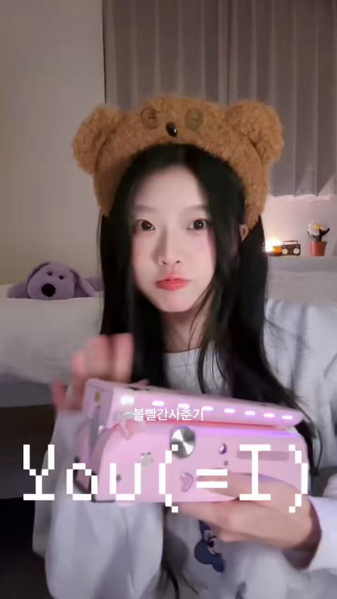 练习很多很多遍为了见你一面～😝
#马来西亚女孩 #恩雅口袋赛博吉他#CyberGPocket https://t.co/Zrq3WVkrAW