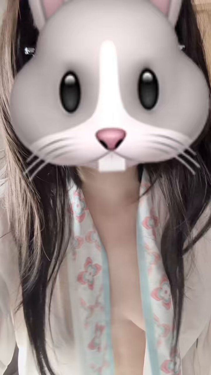 今天是古风小女子@SMlnZhl @SMInZhl https://t.co/TKWRcgSCvX