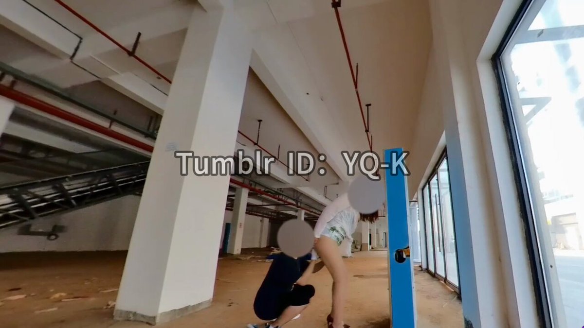 露出被物业小哥抓到，把我带到空置商铺，嫂子我心领神会，今天肯定要被操了，被小哥扣喷一次后又被襙喷了💦门前走来走去好多人，太刺激了🩷 https://t.co/bB5fY8QDTz