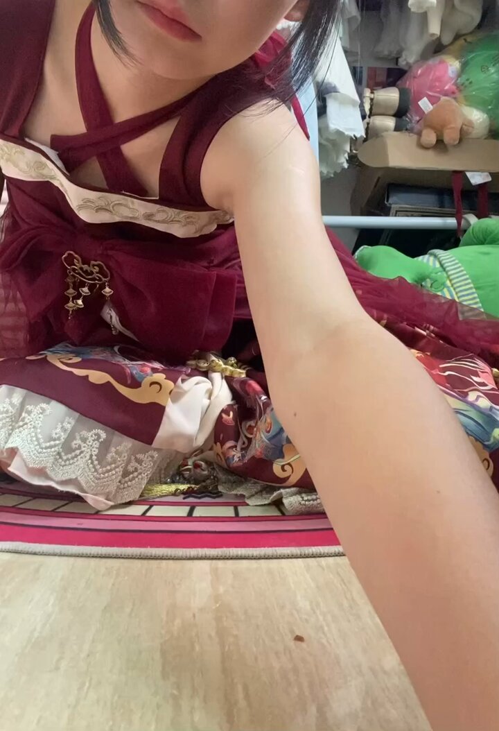 Wataa
@sktworel

@sktwolris

@sktwober

@sktwobba https://t.co/m2tcVtfueg