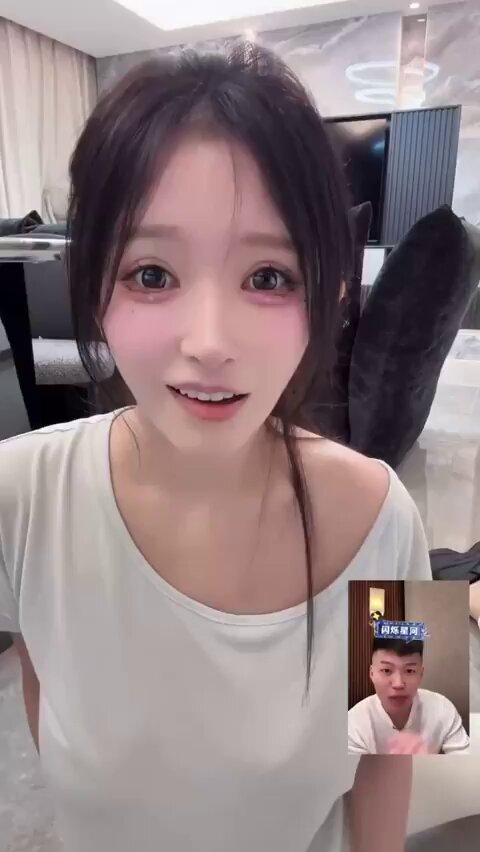 大哥一直在指挥着 https://t.co/7eBbLkTkcj