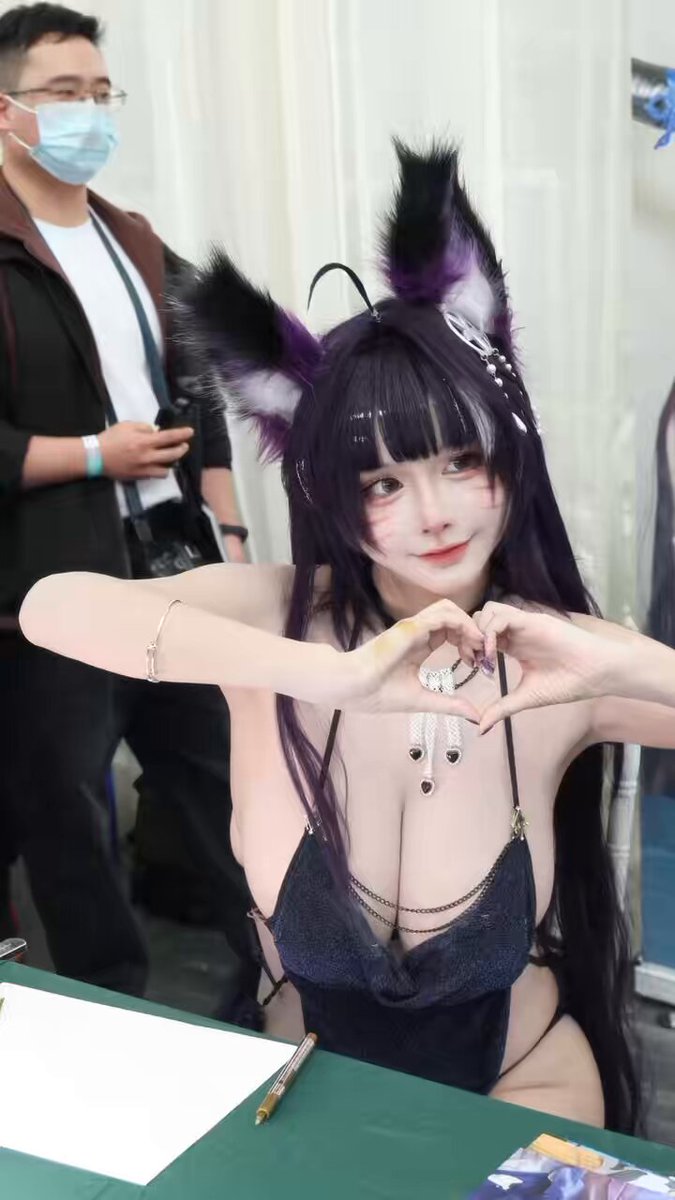 我特别喜欢碧蓝航线only展 https://t.co/zh96keWfnK