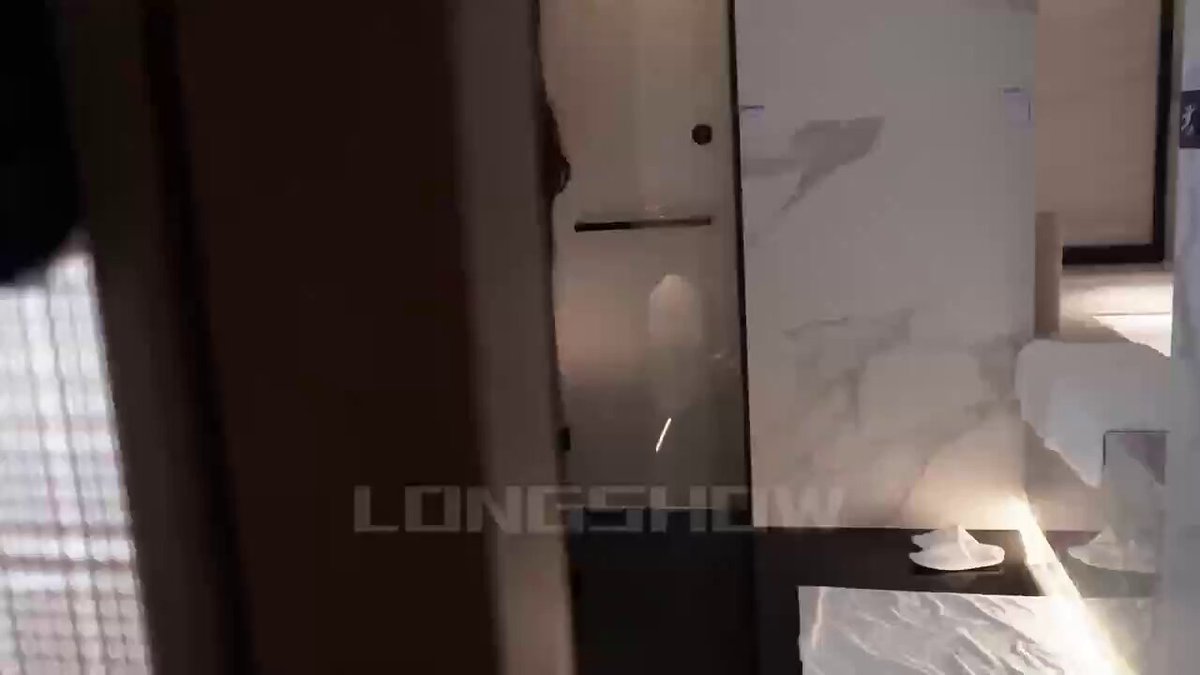 君王从此不早朝！ https://t.co/uoBlzDk0je