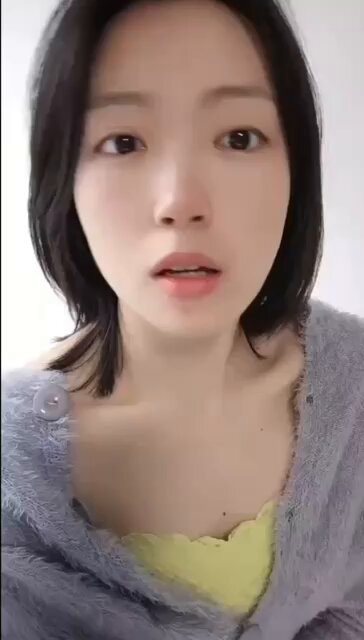 原来是这个遥控器啊 https://t.co/qzXCUTV0zP