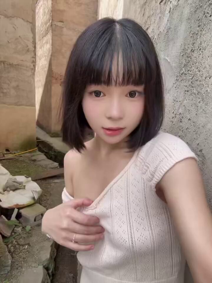 喜欢我这副欠操的样子吗 https://t.co/eZTDIxzPcz