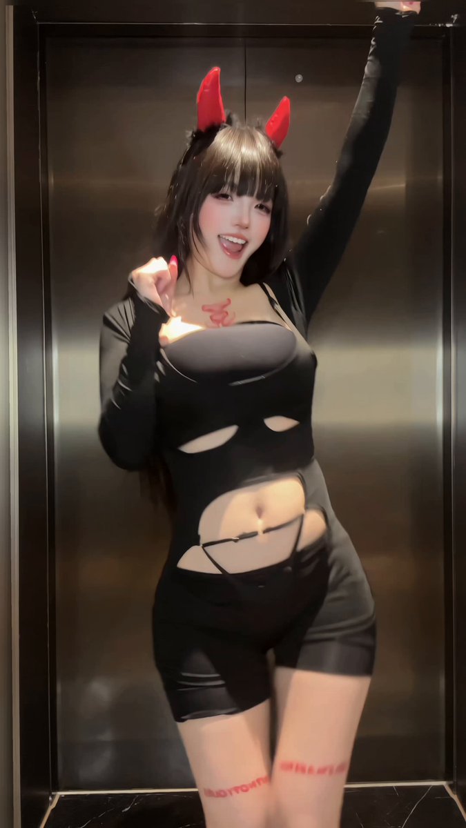 贴贴你 https://t.co/il6IXjSQWJ