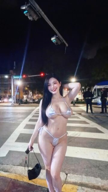 這裡的夜生活還蠻安全的
沒有想像中那麼可怕啊😅 https://t.co/iCt8ljKWBA