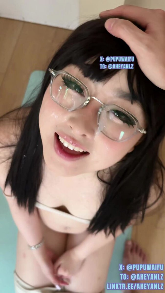 wataa💦

【隐藏剧情】“喂老公 我在家呀 我在做瑜伽 啊...没有 就是拉伸的好痛...停一下！啊不是说你...嗯好...爱你哦老公..拜拜” https://t.co/HUYZxOHagT