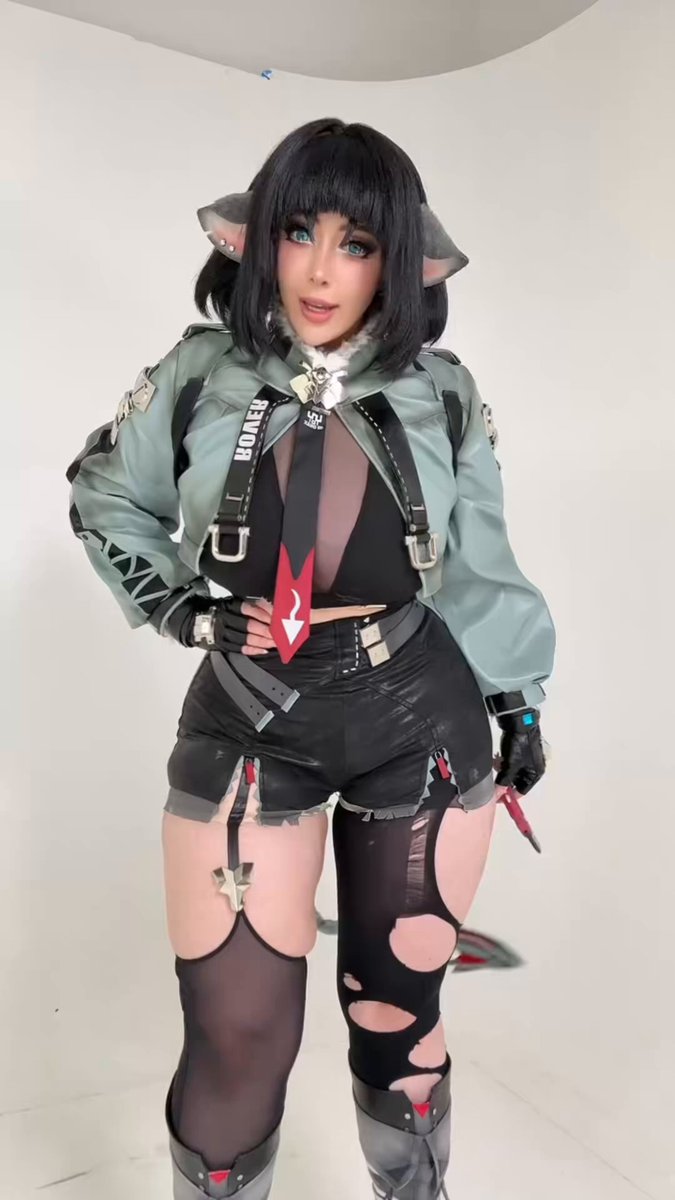 JANE DOE COSPLAY IS HERE 💕 https://t.co/JpAI9fykmz