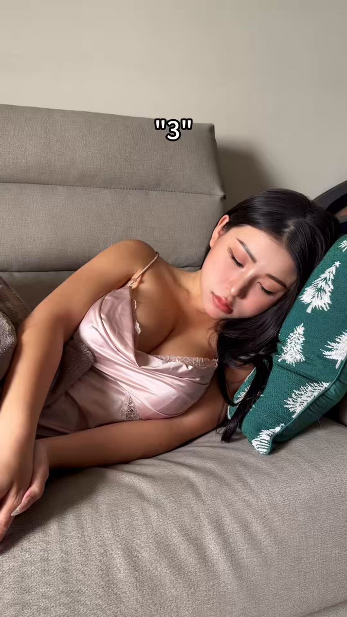 how should I wake you? https://t.co/lZ81ycFEdc