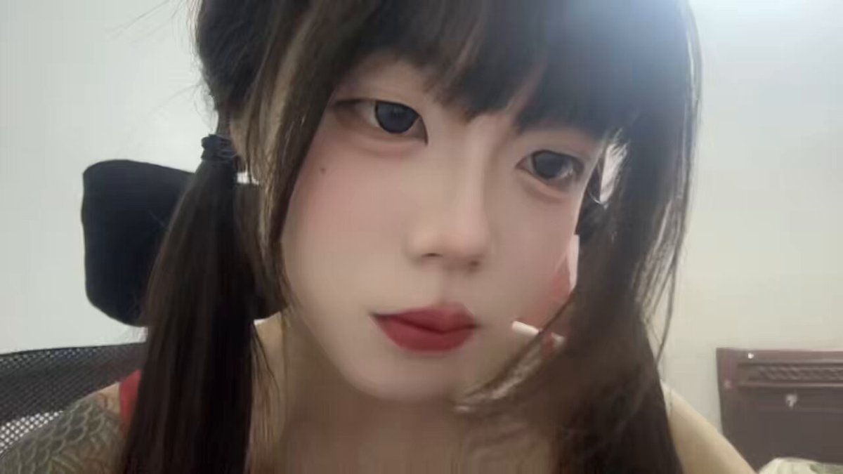 穿的就是s码  调你怎么了？#伪娘 #cd #ts #可爱的男孩子 #男娘 #反差 #萝莉 #s #白丝 #足底 #atm https://t.co/Qy3e3xbRcZ