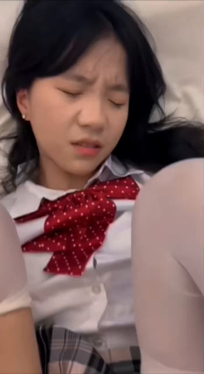 更新一个嫩妹，这种类型不知大伙是否喜欢

@Xiaoxiaofoer @Xiaoxiaoyyii @TaoHuaBang https://t.co/693VAYGFXE