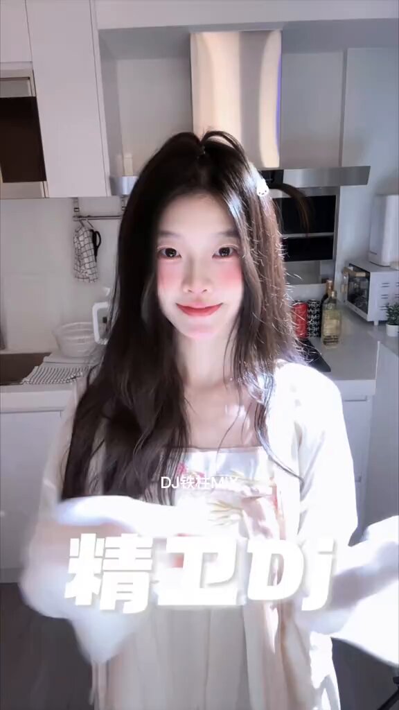 但是我存在的意义呢 #马来西亚女孩 #精卫DJ #翻唱 https://t.co/9vTWZnY02m
