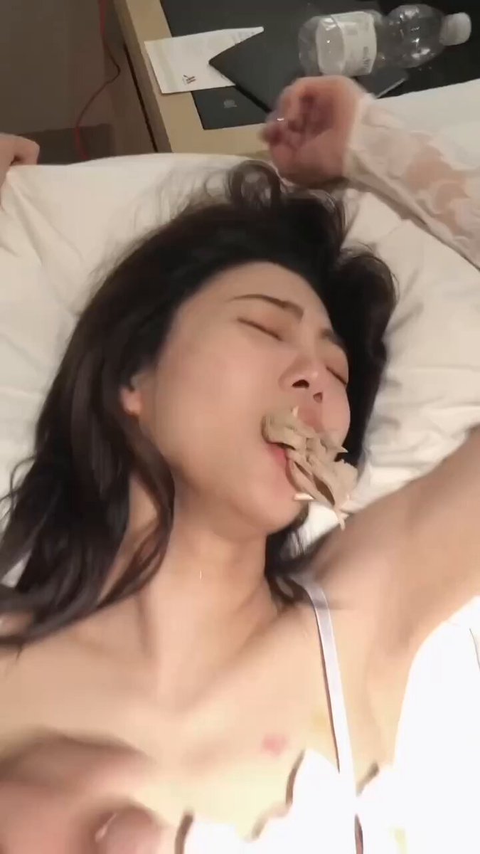 我可是很多人的女神呢，被群里的哥哥操成这样，呜呜呜
#原创

福利群在评论区 https://t.co/cefkcJSkZH