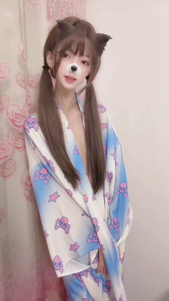 明天就请你吃饭
@KawasawaSen

@ToBuerma
 
@ToBulaer

@BulmaList https://t.co/YCqm3Gt9Az