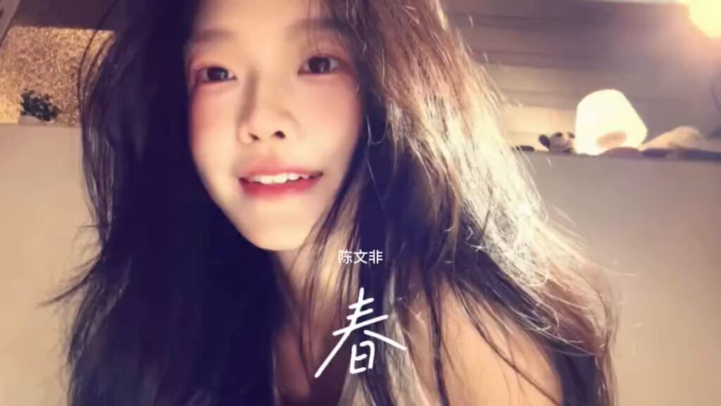 难以捉摸的风是否是你出现☁️#马来西亚女孩 #春 https://t.co/YDJwGUvUwN
