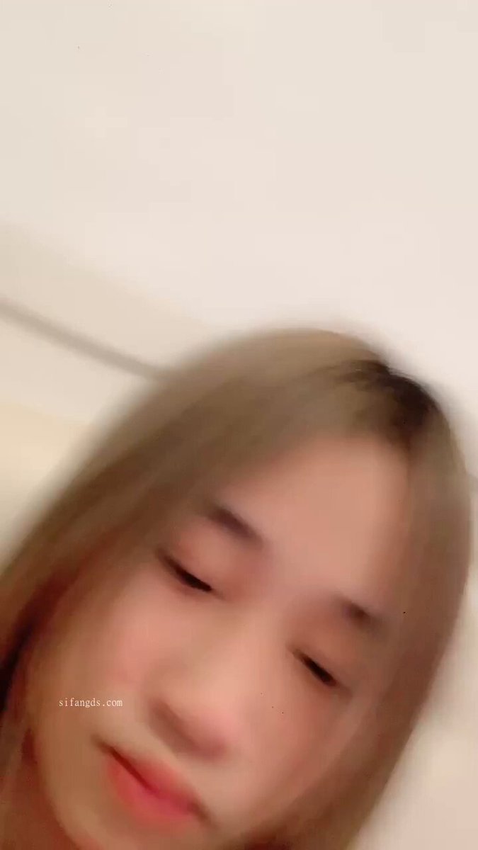 你们在干嘛呢？ https://t.co/rsuoiBMmJk