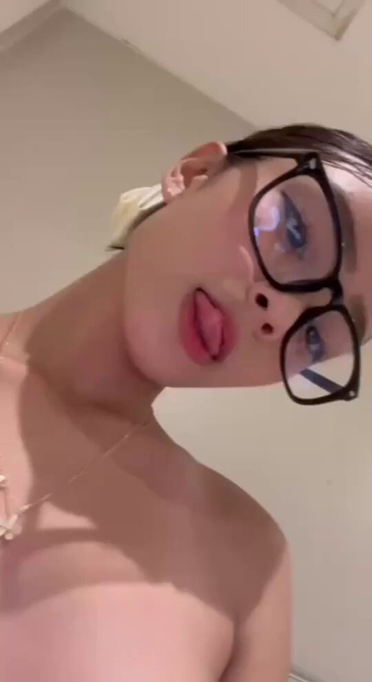 难到我了 拍摄技术不好 https://t.co/WBNq7ysYQo