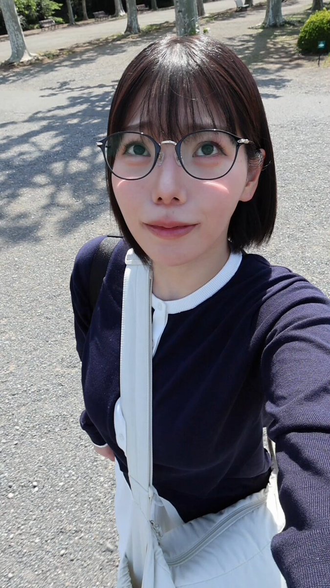 悩み事多い日は、緑見てリセットするのが一番いい🌿
新宿御苑の温室めっちゃ癒された https://t.co/fkgsiL566k