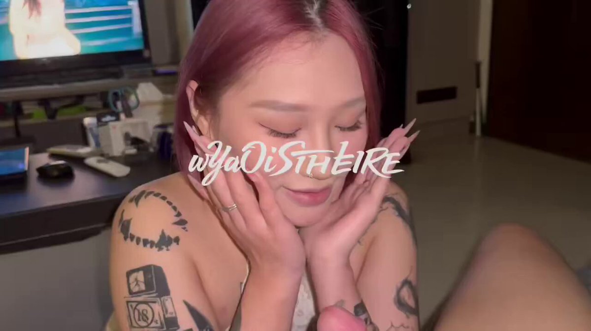到底是誰等誰，
話真的是不能亂說…
不過還真的是不知不覺聊了三年才見。 https://t.co/SYOmgqt7sl