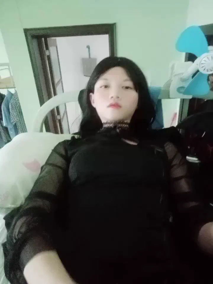 小骚货又想要了呢！每次射精都太舒服了 #女装 #自慰 #淫语 #射精 #伪娘 #男の娘 #cdts https://t.co/cubXf4Okgf