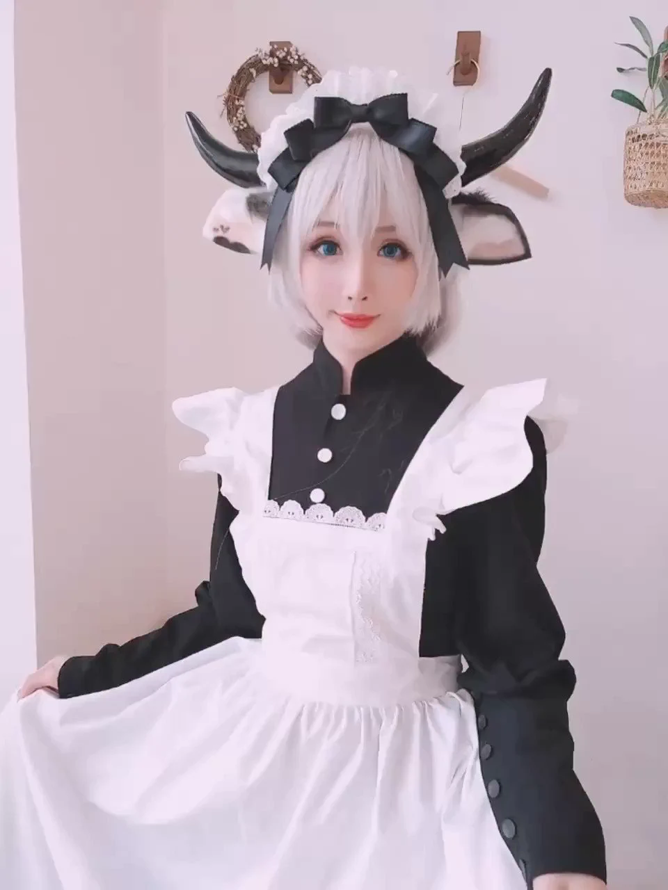 会动的女仆 https://t.co/hQOeLDuzvi