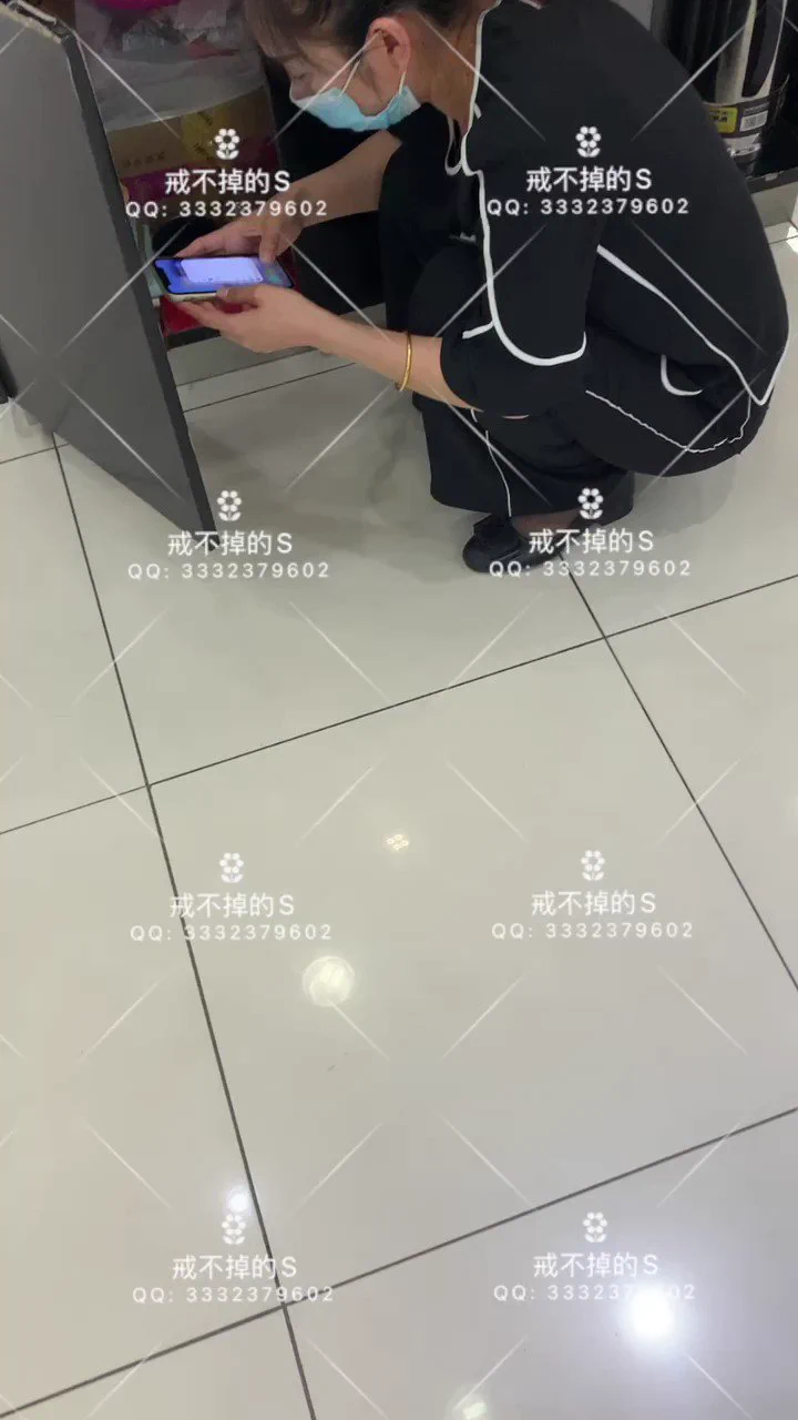 #专柜收丝1w粉，带你们体验专柜收丝的刺激！ https://t.co/q9hpPgA4z4