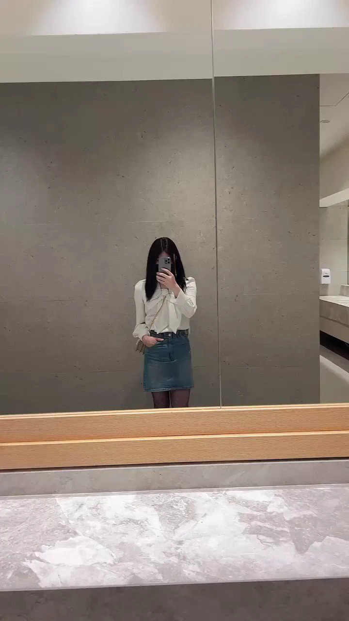 今天是知性小姐姐风格，有没有人喜欢这种风格呢 #crossdress #男の娘 #女装子 #伪娘 https://t.co/yc1qryGKBZ