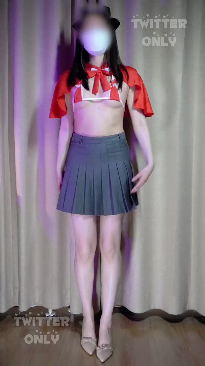 下大雨被淋湿了😇 https://t.co/GFH5HDLt8j