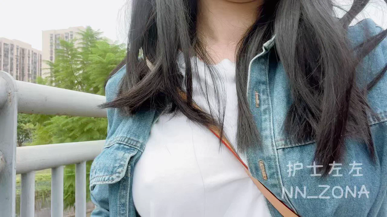 出门上班忘记穿内衣了 唔～ 磨的痒痒的
(⺣◡⺣)  @DaFoer_ @Xiaoxiaofoer @Daguidiyi https://t.co/TE4hnGv4Cl