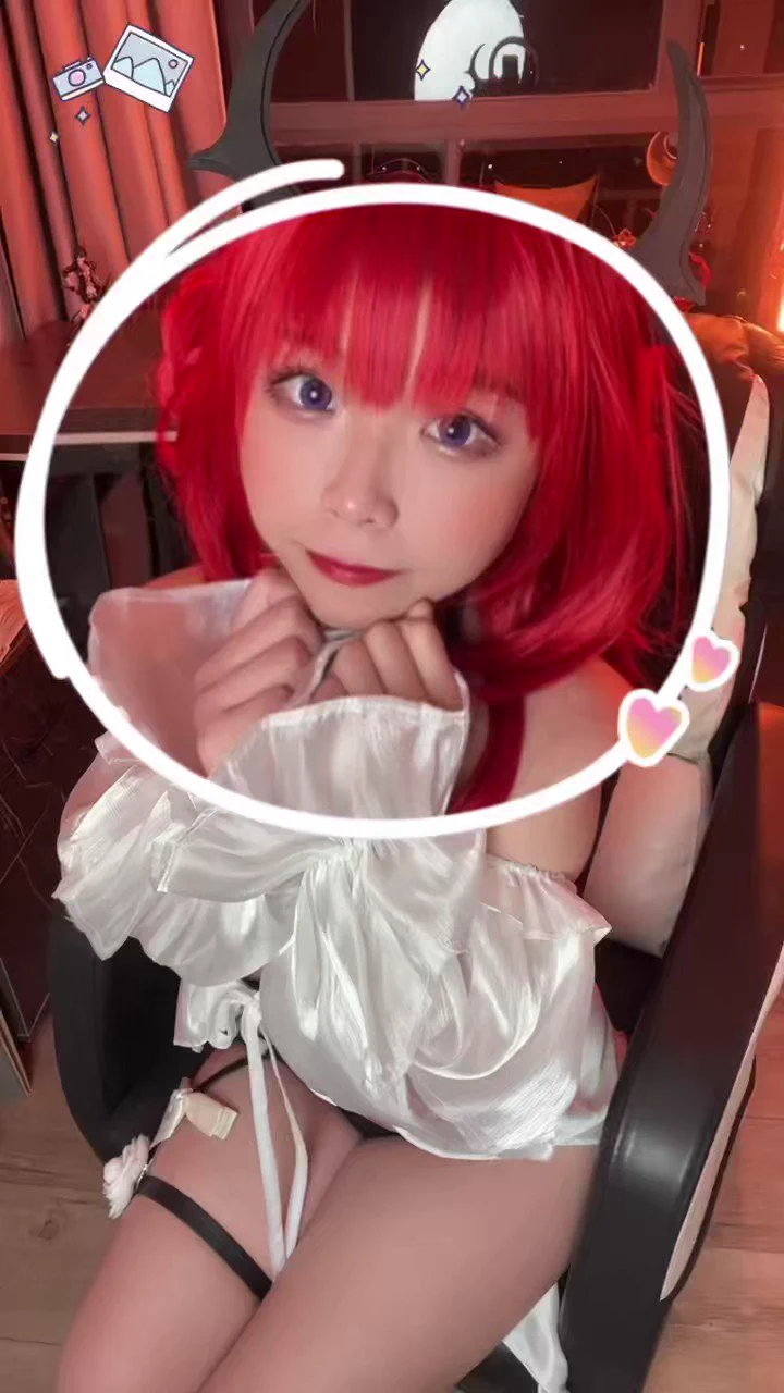 コスプレイヤーの友達に誘われたコスプレ、ワクワク!! https://t.co/dvuBNrGxPs