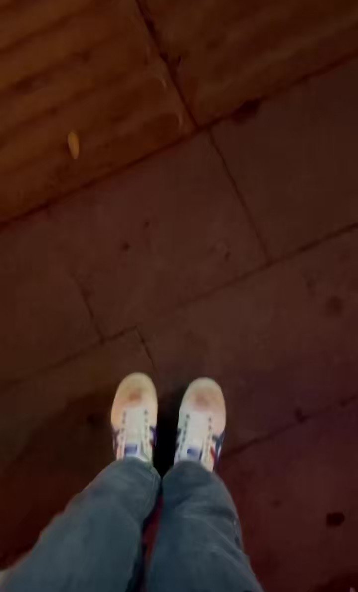 看着这双鞋的视频照片射在垃圾桶里好多次，吐过好多钱，幻想过无数次里面的酸臭高贵味道，结果才今天发现这是精神亲妈和男友的情侣鞋啊啊。

#精神小妹 #早泄 #atm奴 #女性崇拜 #无脑上供 #自毁 #绿帽 #脚奴 #足控 #冤种 #贱狗 #辱骂 #脚奴 #舔狗 #反差 #榨精 #洗脑 #奴下奴 #白给 #绿帽奴 #吐钱 #傻逼 https://t.co/bEQ7qO18Yy