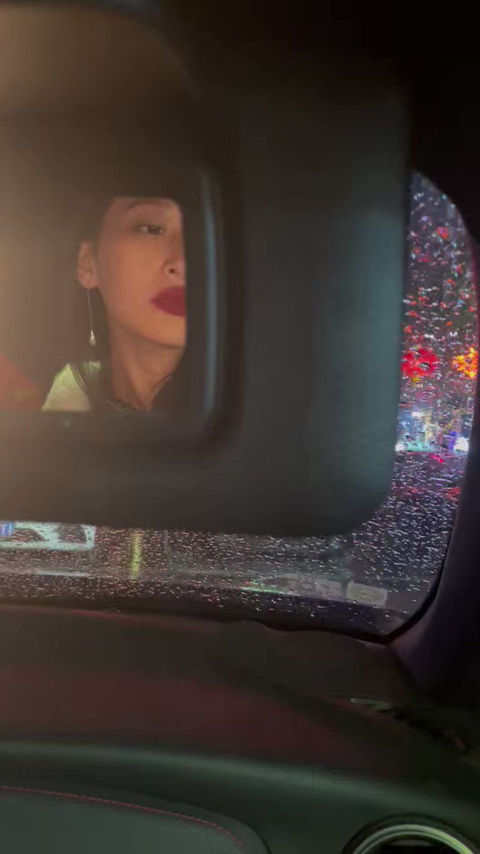 放不下我是你活该。 https://t.co/QPTo997d5h