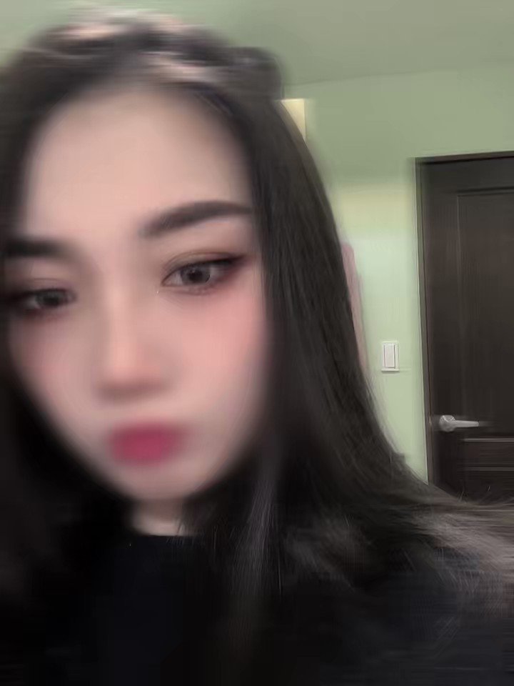 畫個妝想說拍個照出門
突然覺得自己的臉怎麼又圓了… https://t.co/tc1hpN9vIK