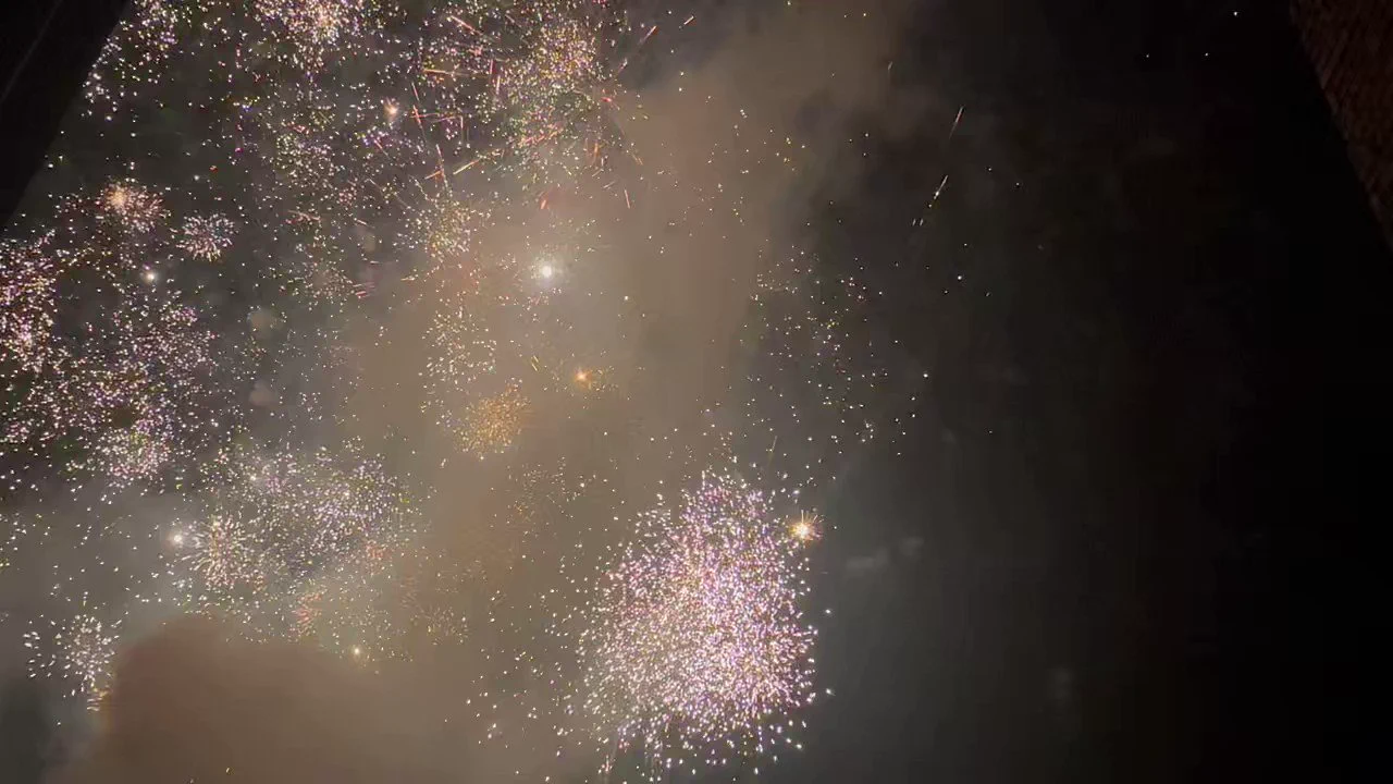 祝大家元宵节快乐喔 https://t.co/kqs1ncZCSI