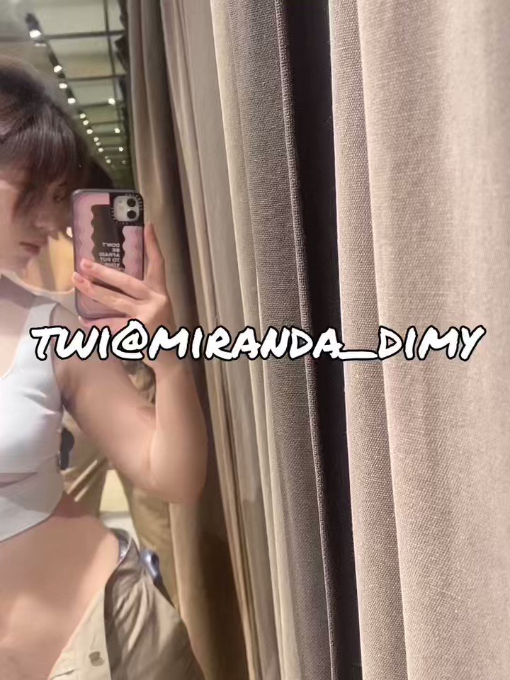 试穿新衣 https://t.co/ixdq69kmvj