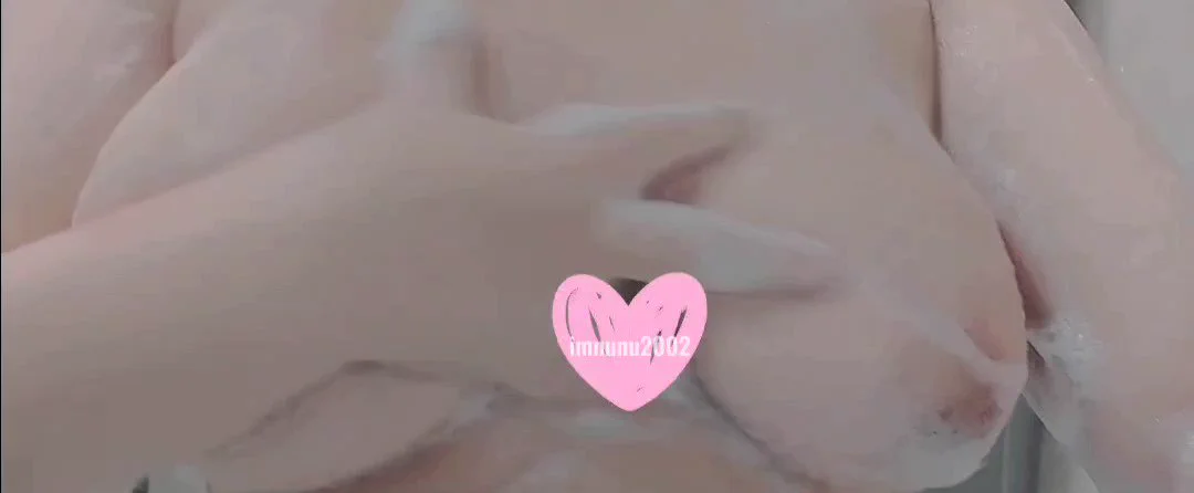 一起洗澡嗎👀 https://t.co/maQxsD2guV