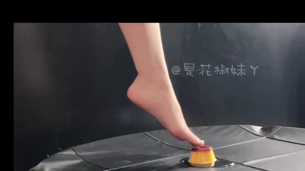 足控狂喜，给你们看看情趣公司的内部福利。本足控表示一本满足。 https://t.co/ZRVauDBNbu