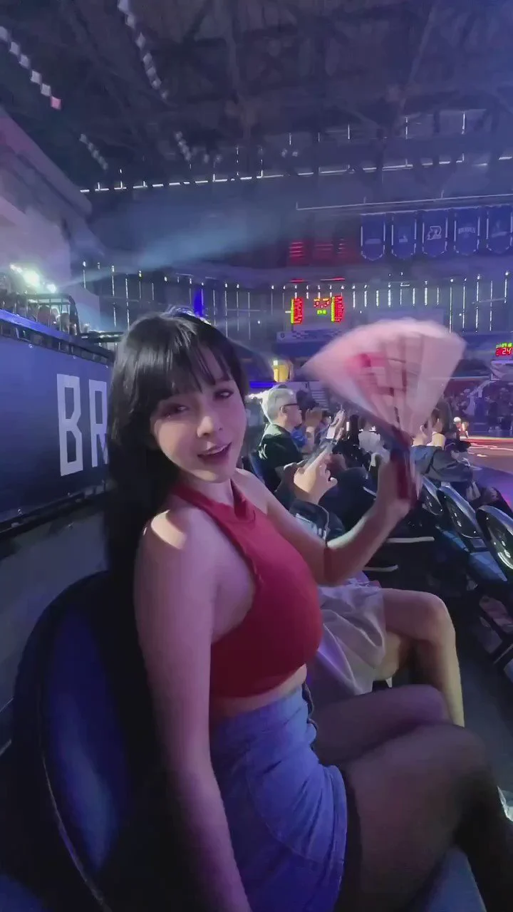 第一次看籃球賽現場真的好精彩好熱血🏀🏀🏀🏀 https://t.co/hrSXltRmOo