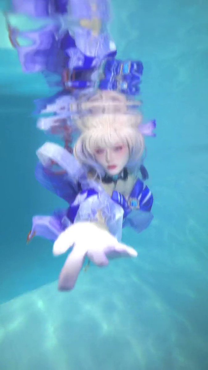 在这也要mermaid🧜‍♀️🧜‍♀️ https://t.co/zbTaSoLABL