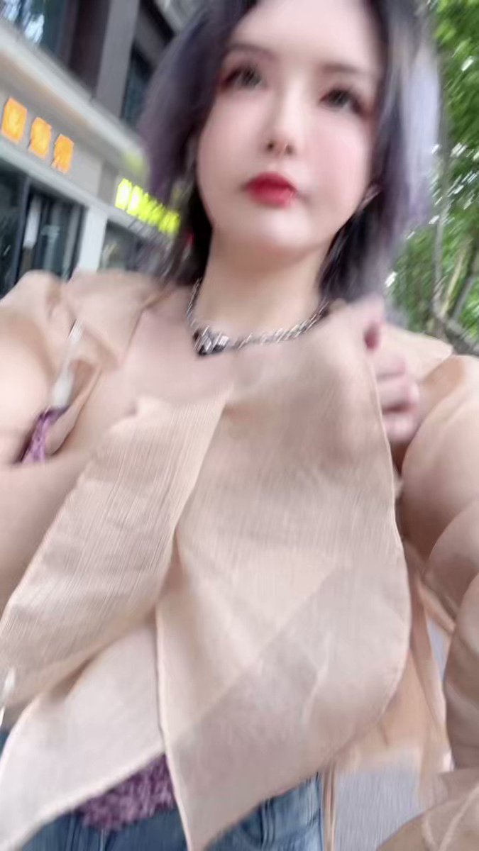 到西安，明天去兰州
特种兵式出行 https://t.co/vvCXXpHBkC